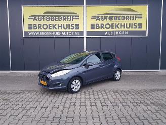 Voiture accidenté Ford Fiesta 1.6 TDCi Lease Titanium 2014/4