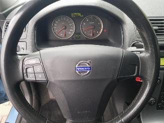 Volvo V-50 2.4 Momentum picture 10
