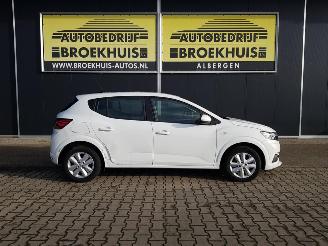 Dacia Sandero 1.0 TCe 90 Comfort picture 4