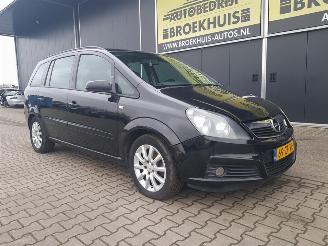 Opel Zafira 1.6 Temptation picture 6