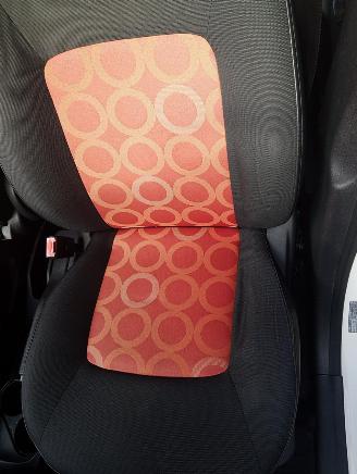 Hyundai I-10 1.1 Active Cool picture 20