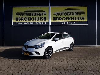 Unfallwagen Renault Clio Estate 0.9 TCe Intens 2019/10