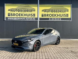 škoda osobní automobily Mazda 3 2.0 e-SkyActiv-X M Hybrid 180 Luxury 2020/5