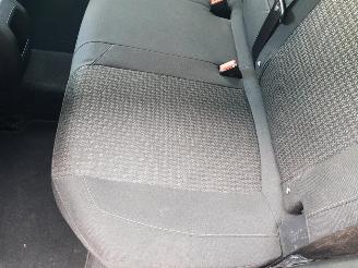 Peugeot 308 SW 1.2 PureTech Blue Lease Executive picture 29