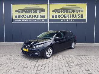  Peugeot 308 SW 1.2 PureTech Blue Lease Executive 2018/7