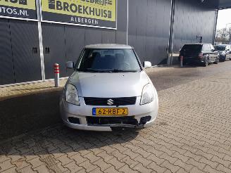 Suzuki Swift 1.3 GA picture 3