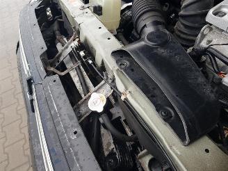 Mitsubishi Outlander 2.0 PHEV instyle picture 15