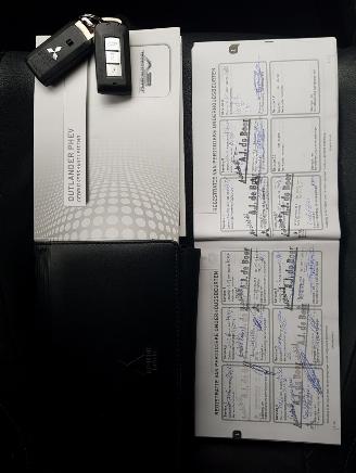 Mitsubishi Outlander 2.0 PHEV instyle picture 22