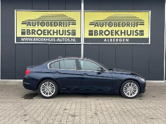 BMW 3-serie 320i xDrive High Executive picture 4