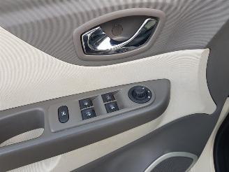 Renault Captur 0.9 TCe Expression picture 27