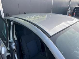 Peugeot 1007 1007 (KM), Hatchback 3-drs, 2004 / 2011 1.4 picture 18