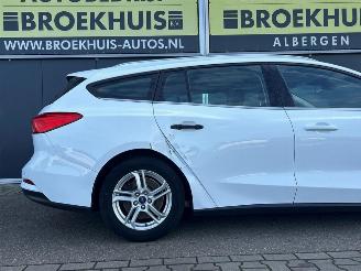 Ford Focus Wagon 1.0 EcoBoost Trend Edition Business picture 9