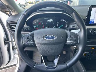 Ford Focus Wagon 1.0 EcoBoost Trend Edition Business picture 20