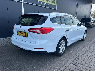 Ford Focus Wagon 1.0 EcoBoost Trend Edition Business picture 8