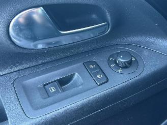 Volkswagen Up! 1.0 take up! BlueMotion picture 23