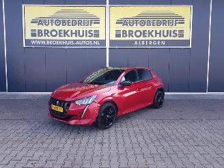 damaged passenger cars Peugeot 208 1.2 PureTech GT-Line 2020/8