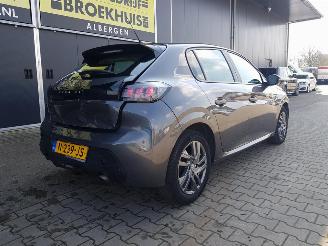 Peugeot 208 1.2 PureTech Active Pack picture 7
