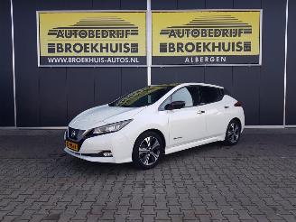 Nissan Leaf Tekna 40 kWh picture 1