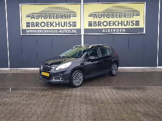 Voiture accidenté Peugeot 2008 1.2 VTi Active Pack Premium Automatic 2014/6