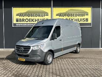 krockskadad bil bedrijf Mercedes Sprinter 314 2.2 CDI L2H2 2020/7
