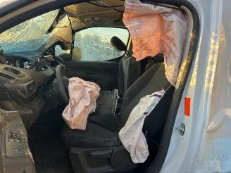 Peugeot Partner Partner (EA//EF/EN/EU), Van, 2018 1.5 BlueHDi 100 picture 10