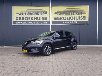 krockskadad bil auto Renault Clio 1.0 TCe Zen 2022/11