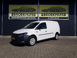 krockskadad bil auto Volkswagen Caddy maxi 2.0 TDI L2H1 BMT Highline 2015/10