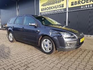 Ford Focus Wagon 1.6-16V Ghia picture 6