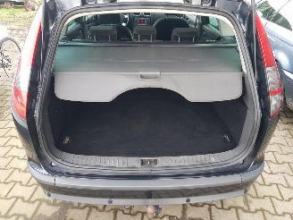 Ford Focus Wagon 1.6-16V Ghia picture 18