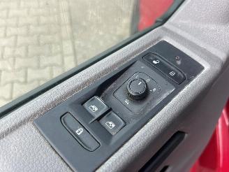 Volkswagen Transporter 2.0 TDI L2H1 30 DC Comfortline picture 23