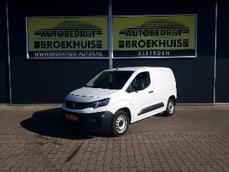 skadebil bedrijf Peugeot Partner 1.5 BlueHDI Premium 2023/9