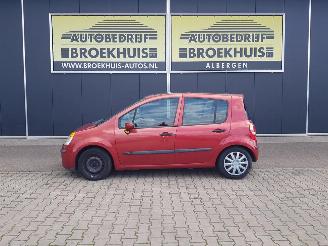 Renault Modus 1.2-16V Dynamique Luxe picture 2