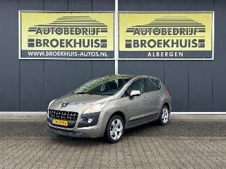 damaged passenger cars Peugeot 3008 1.6 THP Active 2013/2