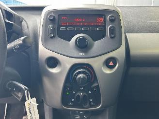 Citroën C1 1.0 e-VTi Feel picture 17