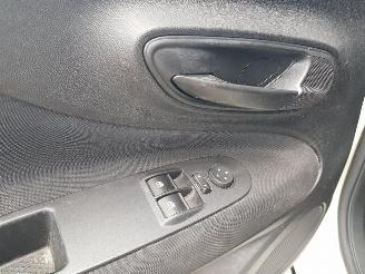 Fiat Punto Evo 0.9 TwinAir Young picture 22