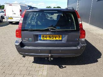 Volvo V-70 2.4 D5 picture 5