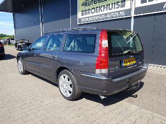 Volvo V-70 2.4 D5 picture 7