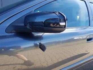 Volvo V-70 2.4 D5 picture 9