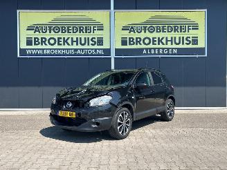 skadebil auto Nissan Qashqai 2.0 360 2013/7