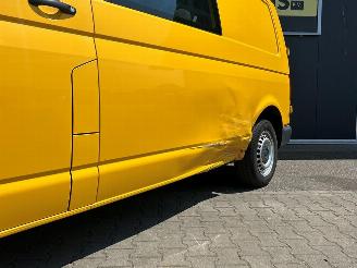 Volkswagen Transporter 2.0 TDI L2H1 DC Comfortline Plus picture 12