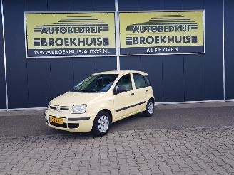 damaged passenger cars Fiat Panda 1.2 Active 2010/5
