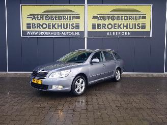 Voiture accidenté Skoda Octavia Combi 1.4 TSI Greentech Elegance Business Line 2012/2