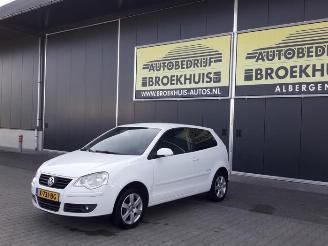 disassembly passenger cars Volkswagen Polo Polo IV (9N1/2/3), Hatchback, 2001 / 2012 1.2 12V 2009/5