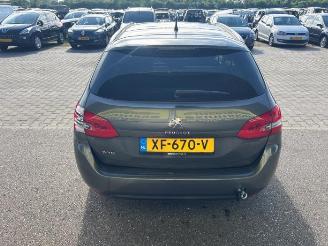 Peugeot 308 308 SW (L4/L9/LC/LJ/LR), Combi 5-drs, 2014 / 2021 1.2 12V e-THP PureTech 130 picture 4
