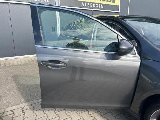 Peugeot 308 308 SW (L4/L9/LC/LJ/LR), Combi 5-drs, 2014 / 2021 1.2 12V e-THP PureTech 130 picture 21