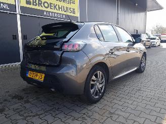 Peugeot 208 1.2 PureTech Active Pack picture 7