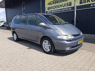 Renault Grand-espace 2.2 dCi Authentique picture 6