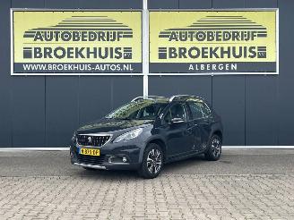 skadebil auto Peugeot 2008 1.2 PureTech Allure 2018/5