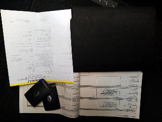 Renault Clio 1.6 E-Tech Full Hybrid 145 Esprit ALPINE picture 37