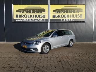 Voiture accidenté Volkswagen Golf Variant 1.5 TSI Comfortline 2019/10